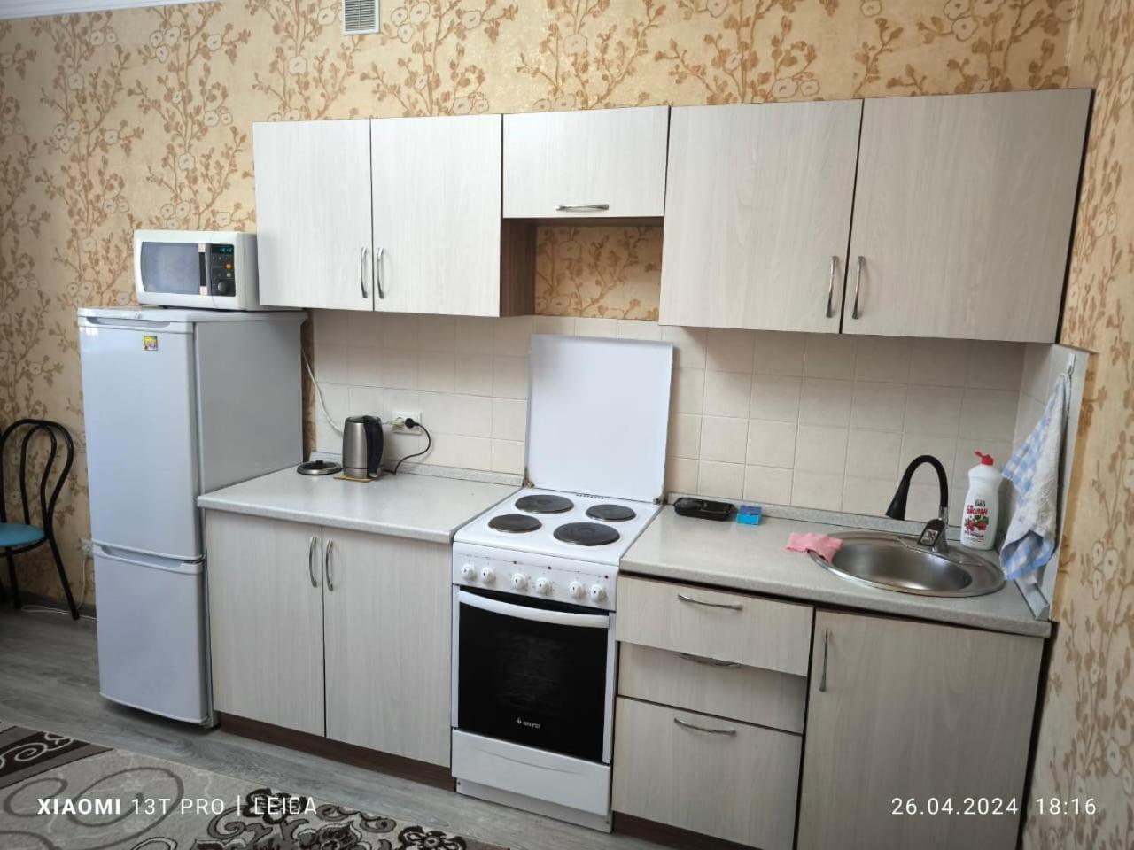 Уютная Квартира Комфорт Класса112 Астана Екстериор снимка